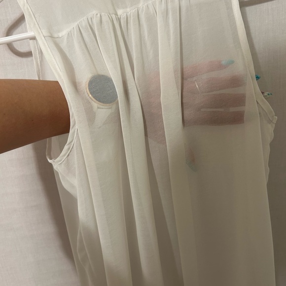 Women's Sleeveless White Blouse - Picture 5 of 5